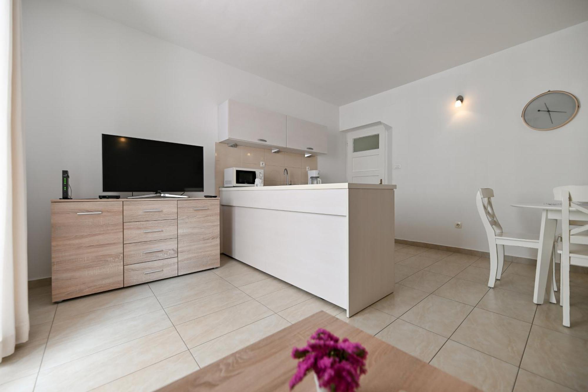 Near Zadar City Center Apartment With Free Parking And Air Condition In Each Room Dış mekan fotoğraf