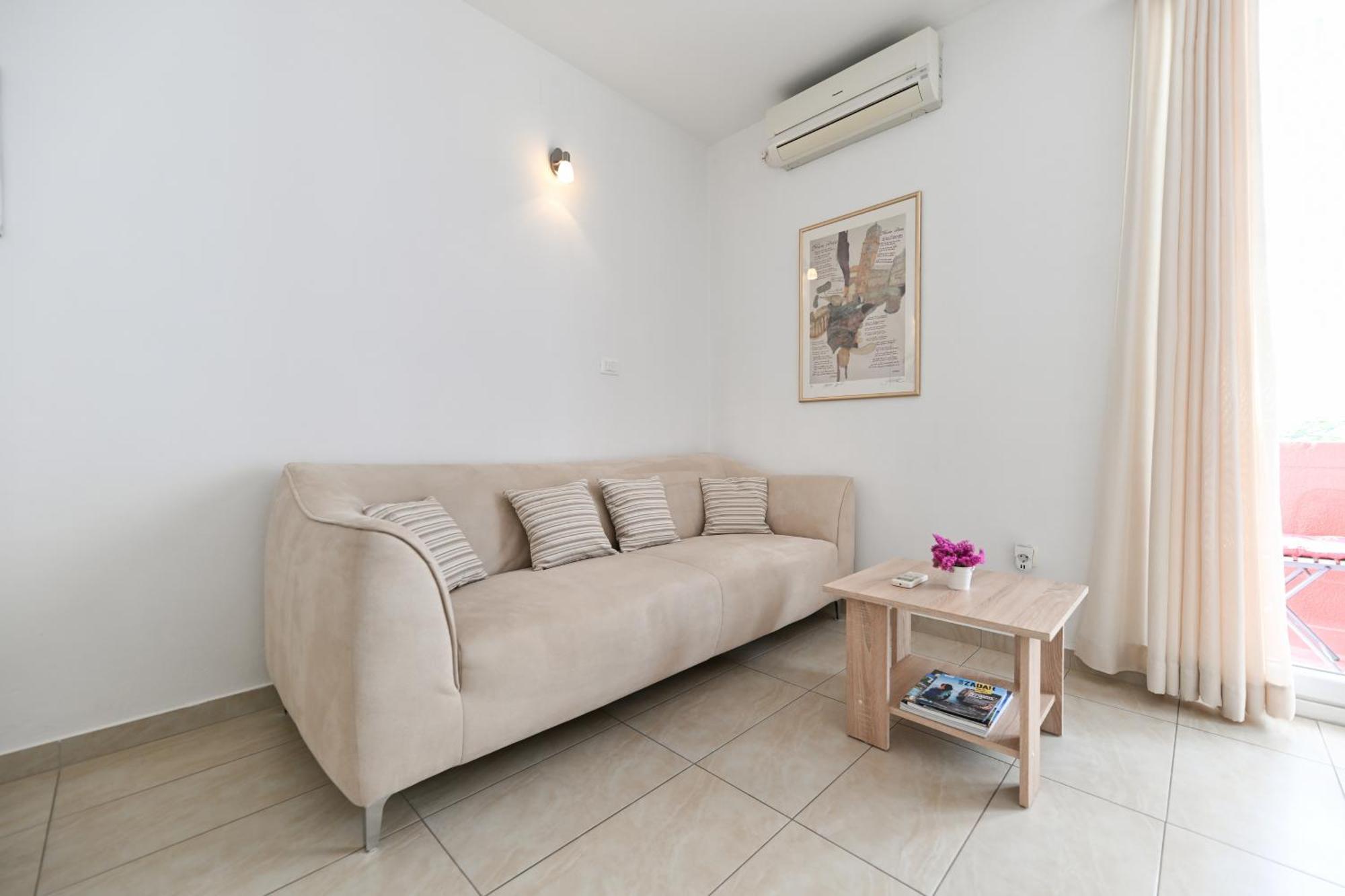 Near Zadar City Center Apartment With Free Parking And Air Condition In Each Room Dış mekan fotoğraf