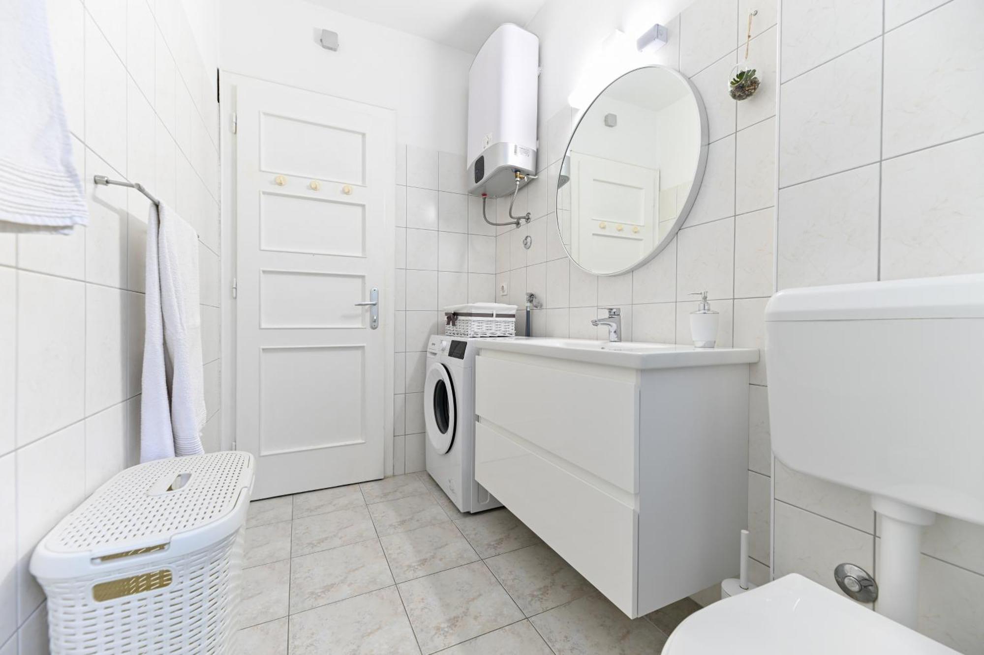 Near Zadar City Center Apartment With Free Parking And Air Condition In Each Room Dış mekan fotoğraf