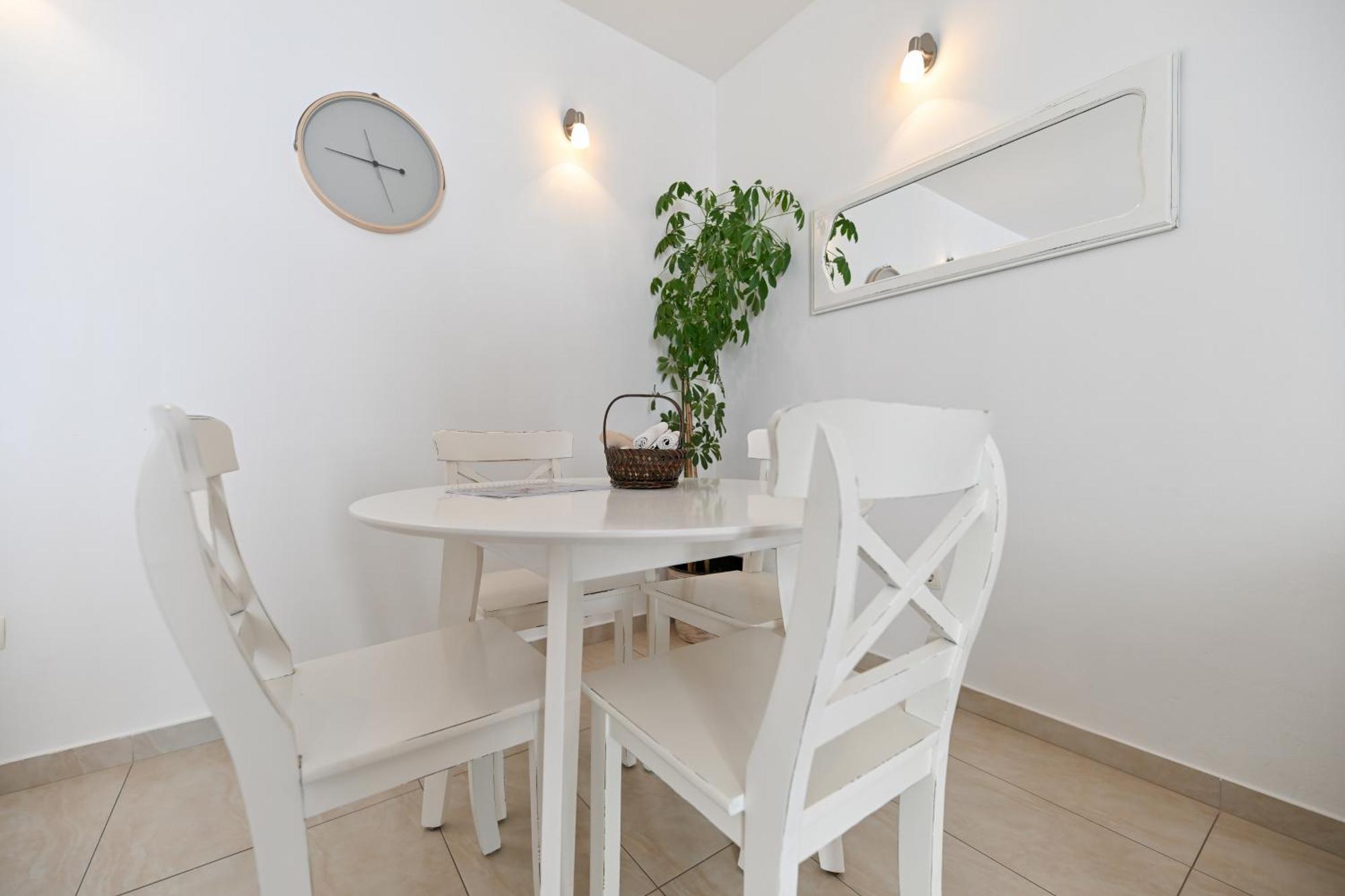Near Zadar City Center Apartment With Free Parking And Air Condition In Each Room Dış mekan fotoğraf